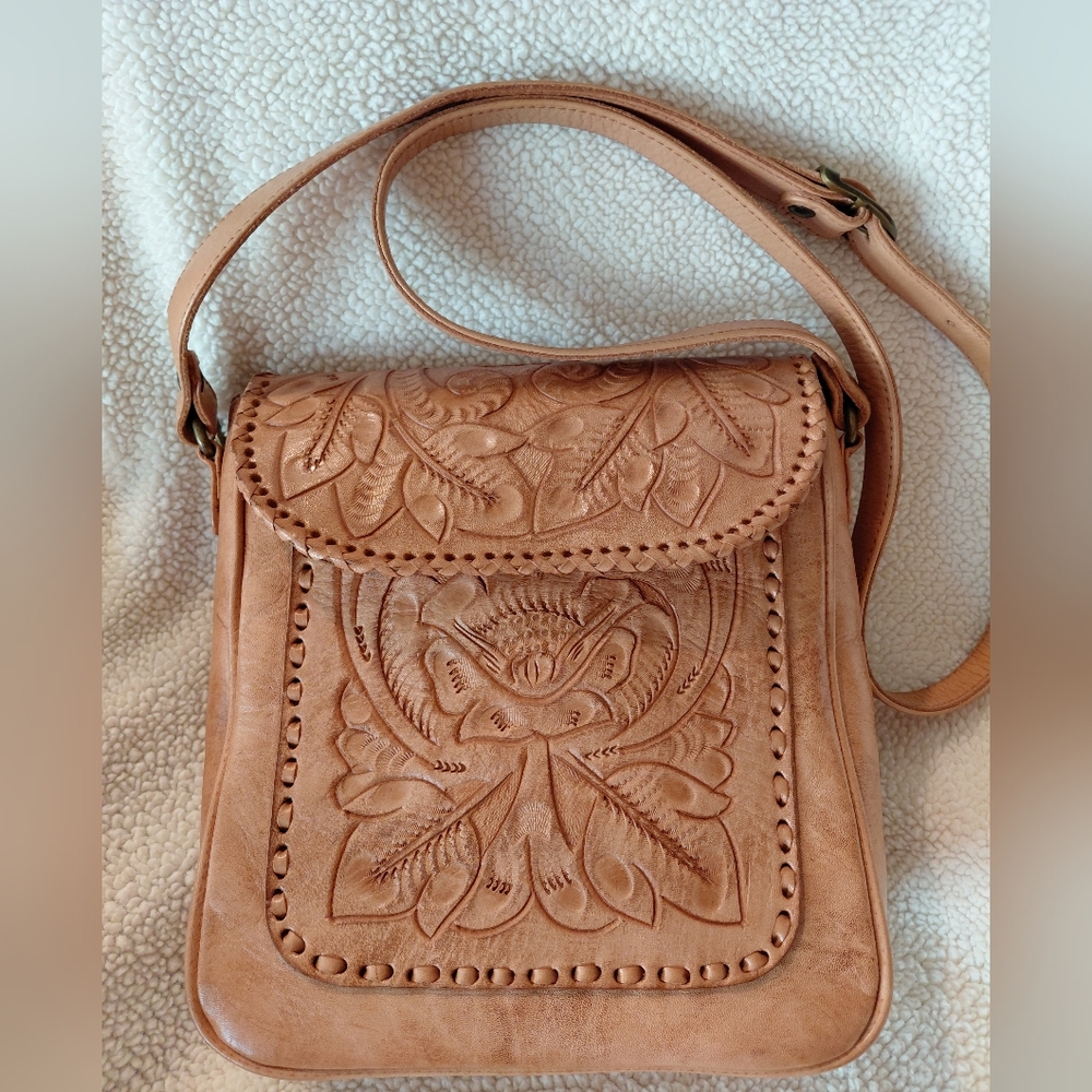 Alexis David Purse Elegant Tan Leather